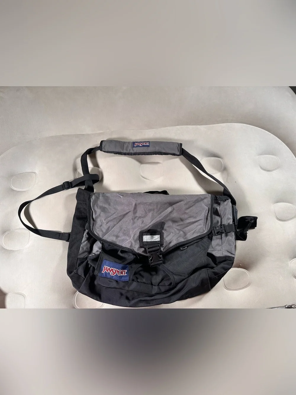 Jansport Vintage Messenger Retro Laptop School Travel Bag Gorpcore Y2K 2000s